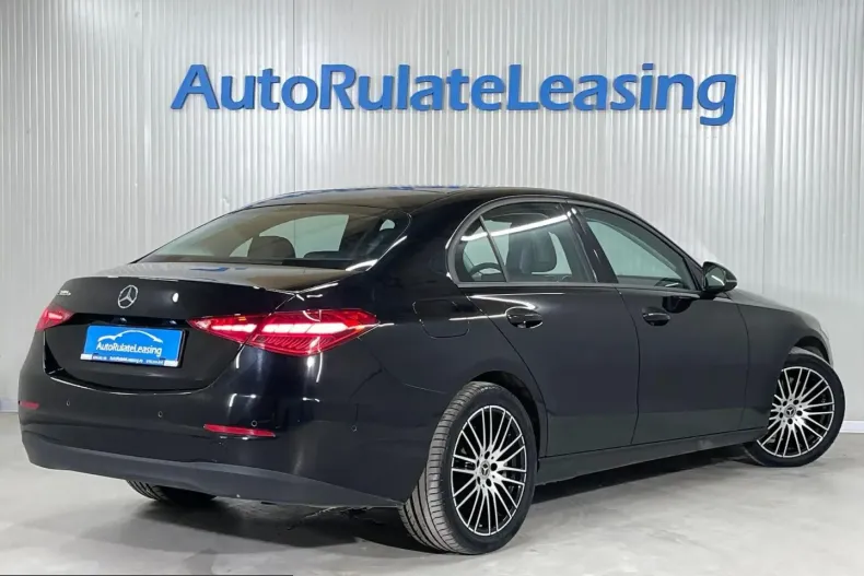 Mercedes-Benz C 300 (Clasa C) din 2022 cu 67.459 km - oferta MER218985 - foto 3