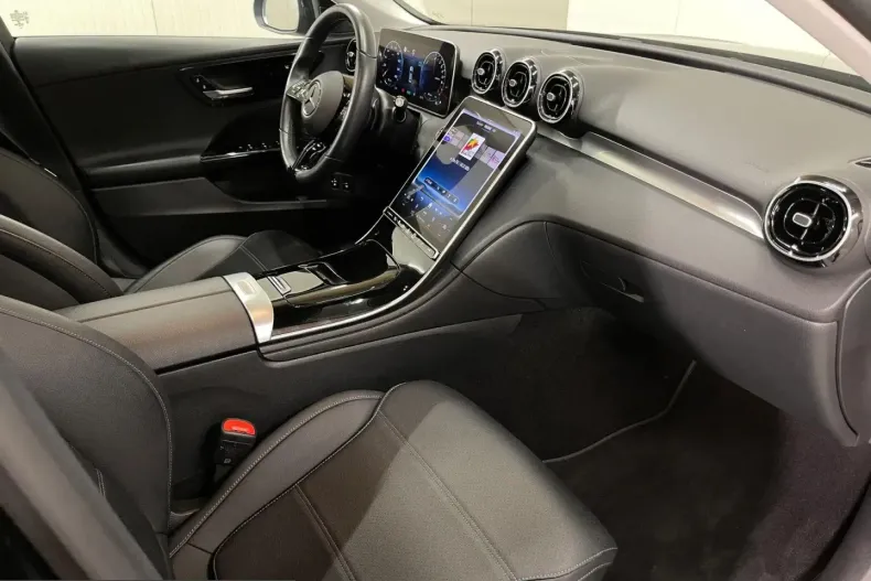 Mercedes-Benz C 300 (Clasa C) din 2022 cu 67.459 km - oferta MER218985 - foto 11