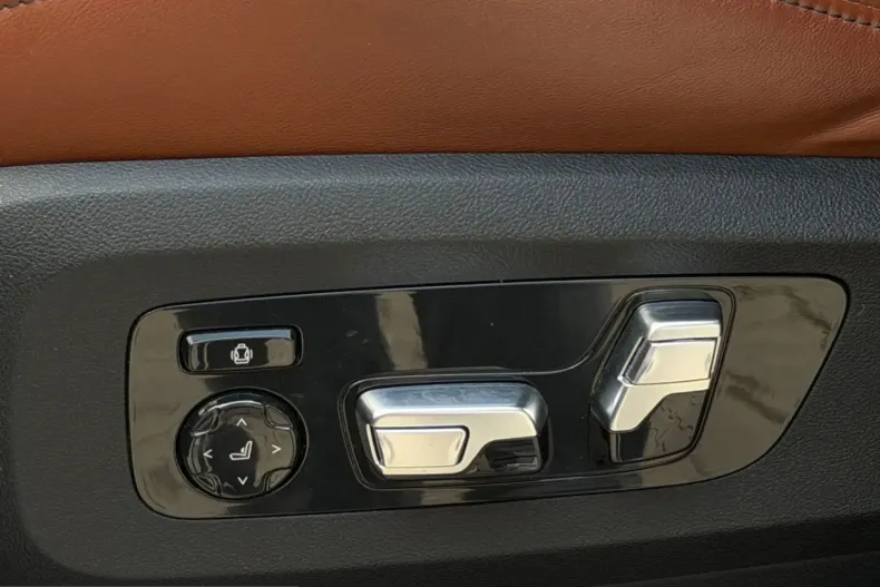 BMW X1 (Seria X) din 2023 cu 85.626 km - oferta BMW218986 - foto 20