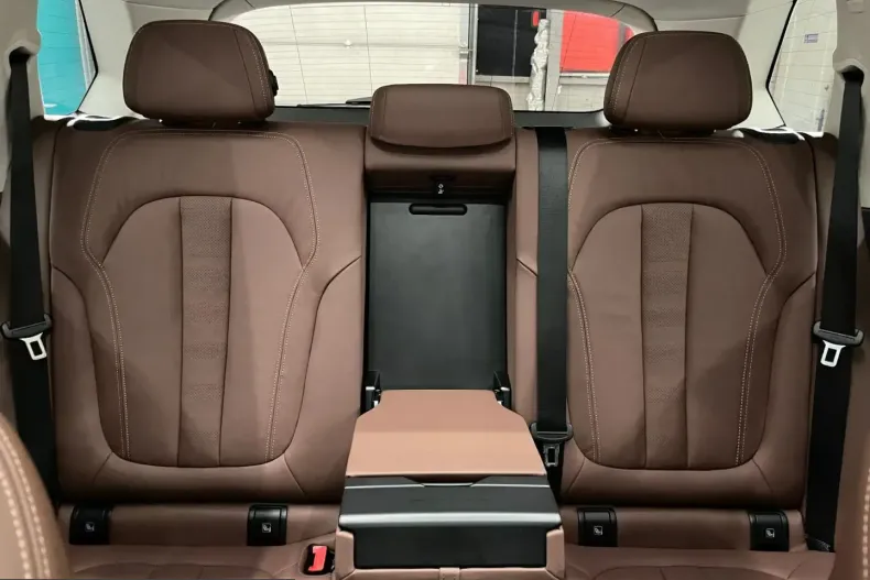 BMW X5 (Seria X) din 2021 cu 133.543 km - oferta BMW218989 - foto 13