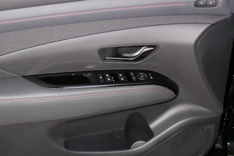 Hyundai Tucson din 2025 cu 11.006 km - oferta HYU218997 - foto 18