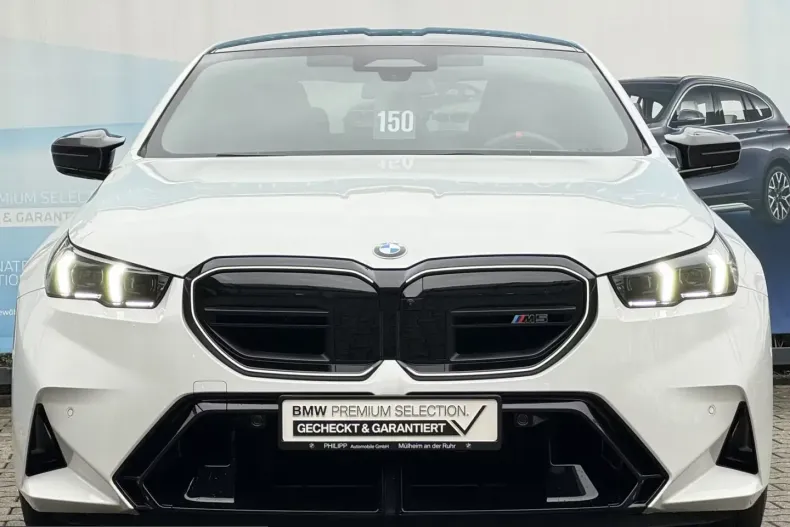 BMW M5 (Seria 5) din 2024 cu 10.122 km - oferta BMW219002 - foto 3
