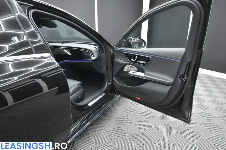 Mercedes-Benz E 400 (Clasa E) din 2023 cu 50.000 km - oferta MER219008 - foto 11