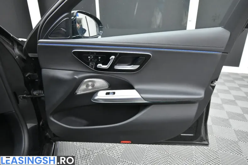 Mercedes-Benz E 400 (Clasa E) din 2023 cu 50.000 km - oferta MER219008 - foto 12