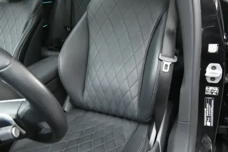 Mercedes-Benz E 400 (Clasa E) din 2023 cu 50.000 km - oferta MER219008 - foto 26