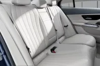 Mercedes-Benz E 400 (Clasa E) din 2023 cu 3.500 km - oferta MER219009 - foto 4