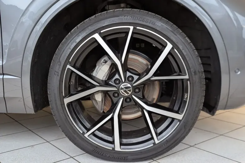 Volkswagen Touareg din 2025 cu 21.139 km - oferta VOL219012 - foto 9