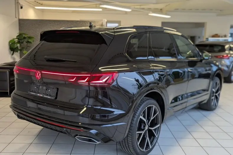 Volkswagen Touareg din 2025 cu 19.789 km - oferta VOL219013 - foto 6