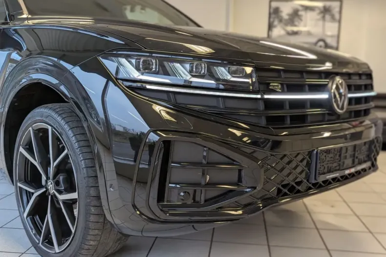 Volkswagen Touareg din 2025 cu 19.789 km - oferta VOL219013 - foto 8