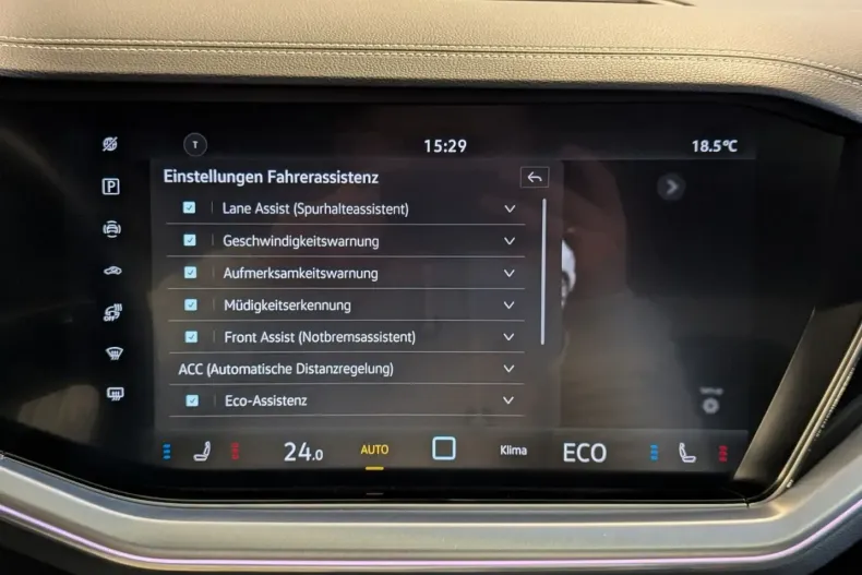 Volkswagen Touareg din 2025 cu 19.789 km - oferta VOL219013 - foto 31