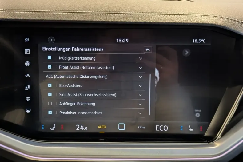 Volkswagen Touareg din 2025 cu 19.789 km - oferta VOL219013 - foto 32