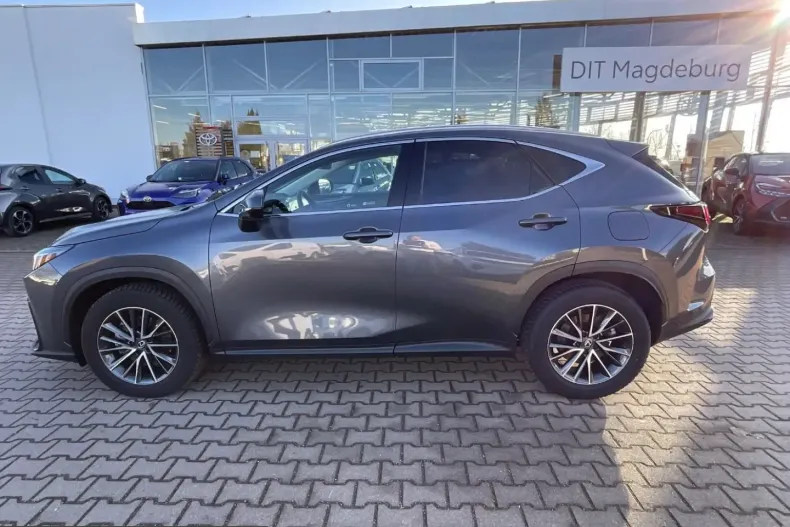 Lexus NX 350h din 2024 cu 9.114 km - oferta LEX219014 - foto 2
