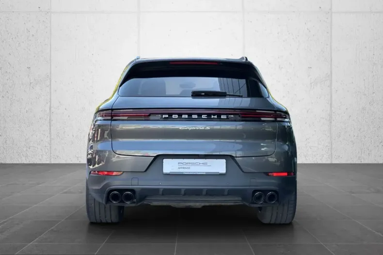Porsche Cayenne din 2024 cu 26.900 km - oferta POR219019 - foto 5