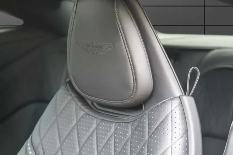 Aston Martin DB12 din 2023 cu 22.499 km - oferta AST219020 - foto 14