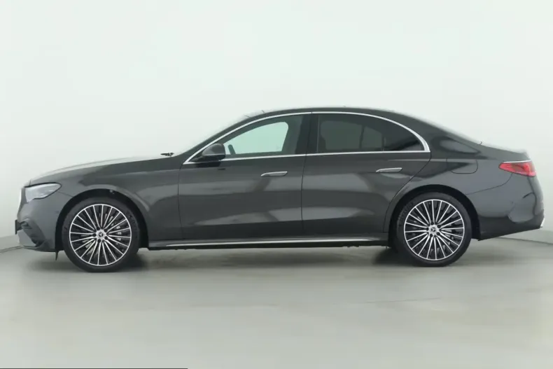 Mercedes-Benz E 400 (Clasa E) din 2025 cu 8.100 km - oferta MER219021 - foto 27