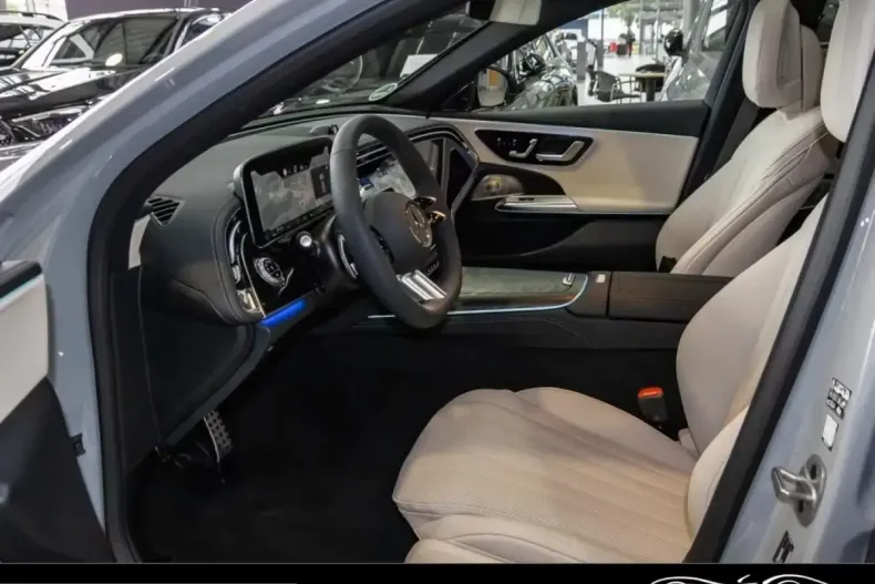 Mercedes-Benz E 400 (Clasa E) din 2025 cu 12.100 km - oferta MER219023 - foto 2