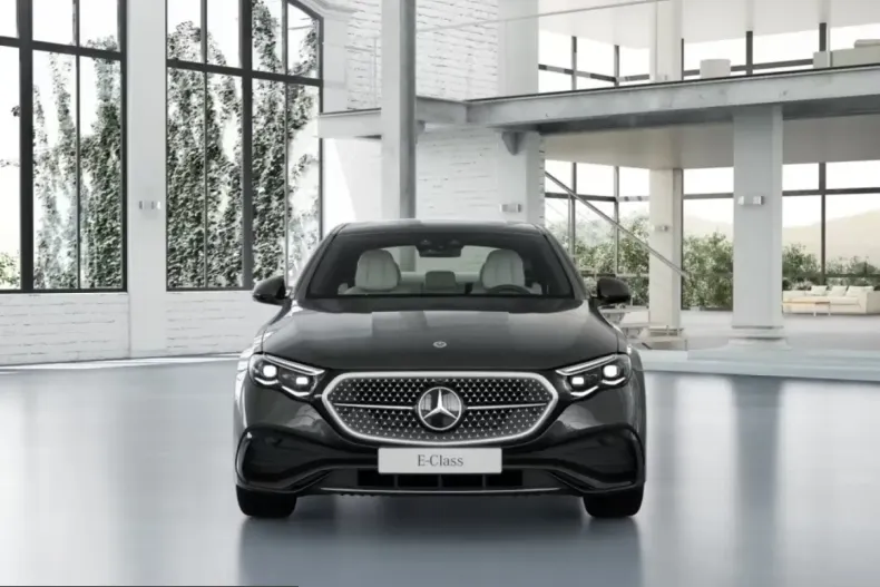 Mercedes-Benz E 400 (Clasa E) din 2025 cu 8.950 km - oferta MER219024 - foto 4