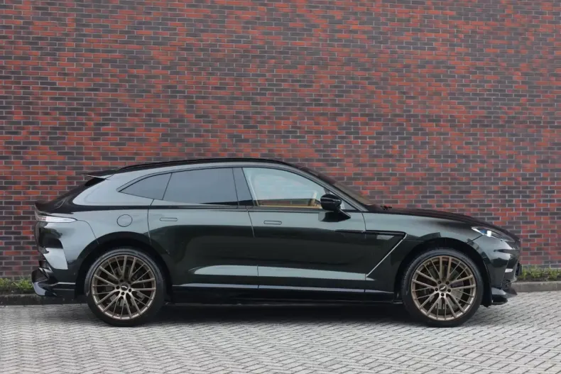 Aston Martin DBX din 2025 cu 4.354 km - oferta AST219033 - foto 3