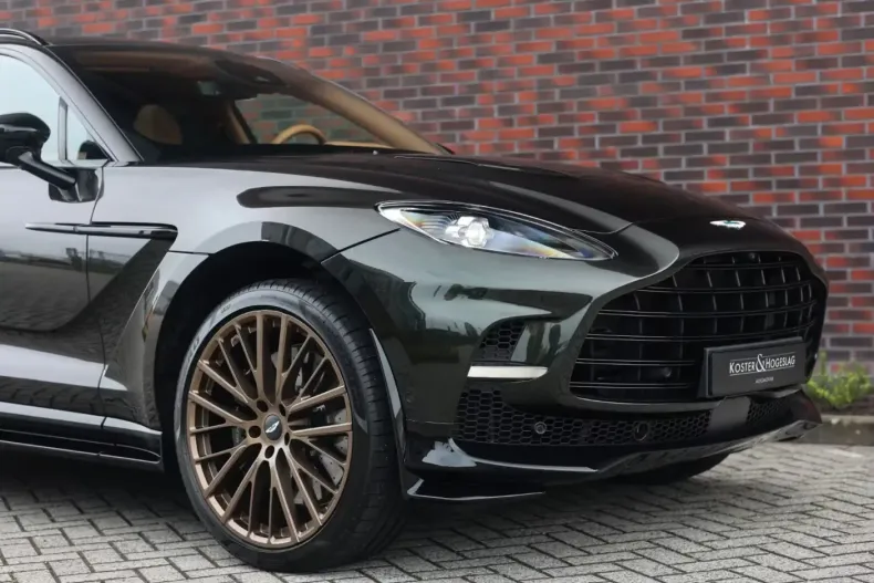 Aston Martin DBX din 2025 cu 4.354 km - oferta AST219033 - foto 9