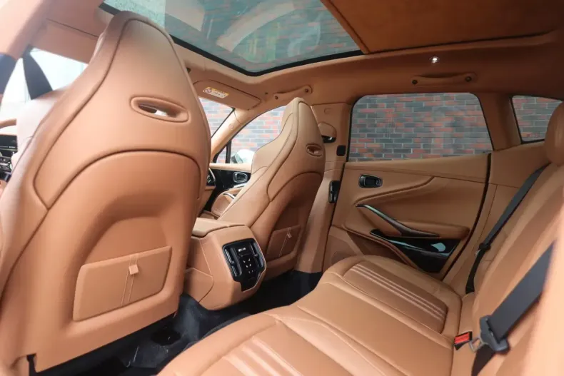 Aston Martin DBX din 2025 cu 4.354 km - oferta AST219033 - foto 33