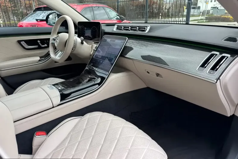 Mercedes-Benz S 450 (Clasa S) din 2025 cu 49.985 km - oferta MER219035 - foto 10