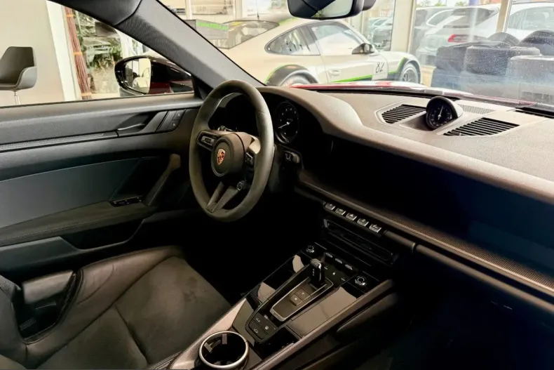 Porsche 992 din 2024 cu 11.785 km - oferta POR219043 - foto 11