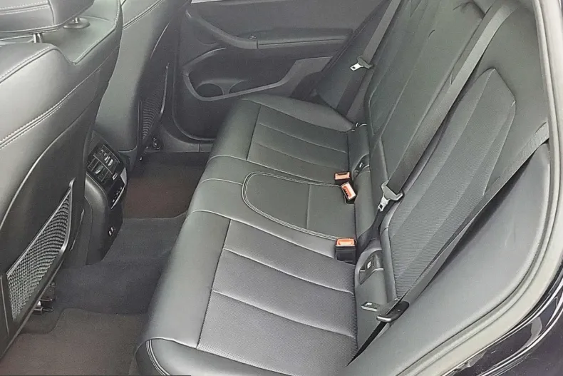 BMW X4 (Seria X) din 2022 cu 45.056 km - oferta BMW219044 - foto 14