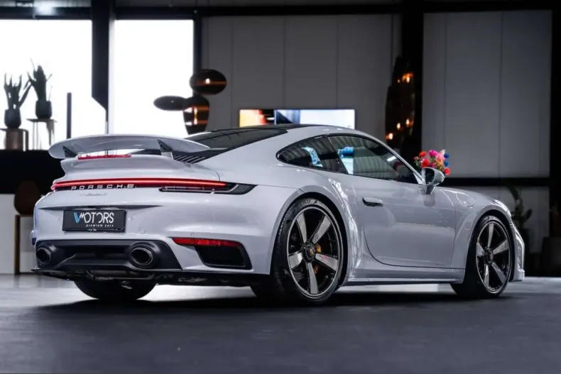 Porsche 992 din 2025 cu 3.868 km - oferta POR219045 - foto 5