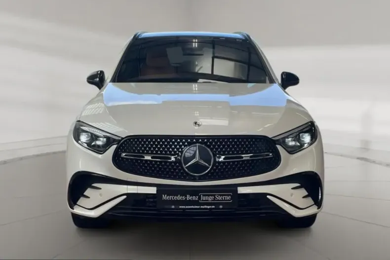 Mercedes-Benz GLC 300 (Clasa GLC) din 2023 cu 49.100 km - oferta MER219049 - foto 5