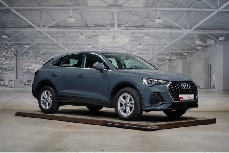 Audi Q3 din 2022 cu 40.600 km - oferta AUD219052 - foto 1