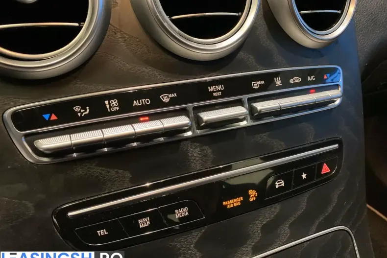 Mercedes-Benz GLC 300 (Clasa GLC) din 2021 cu 95.400 km - oferta MER219063 - foto 7