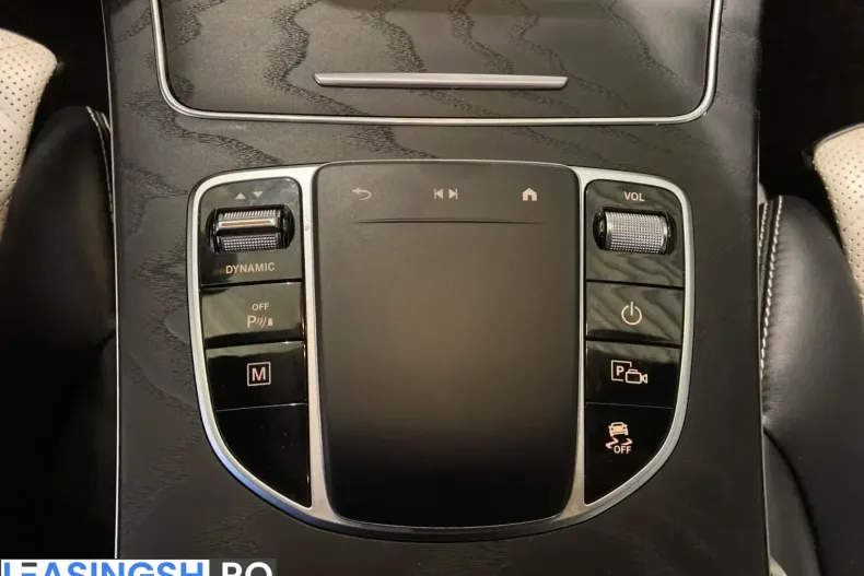 Mercedes-Benz GLC 300 (Clasa GLC) din 2021 cu 95.400 km - oferta MER219063 - foto 10
