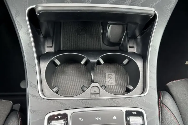 Mercedes-Benz GLC 300 (Clasa GLC) din 2022 cu 86.740 km - oferta MER219067 - foto 24