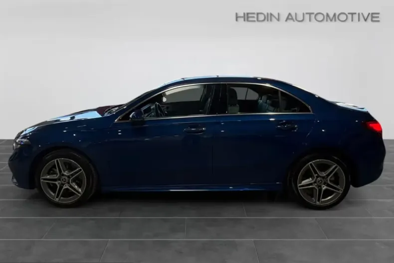 Mercedes-Benz A 250 (Clasa A) din 2024 cu 6.898 km - oferta MER219079 - foto 4