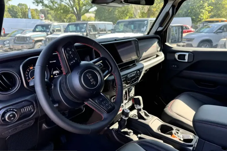 Jeep Wrangler din 2024 cu 50 km - oferta JEE219082 - foto 8