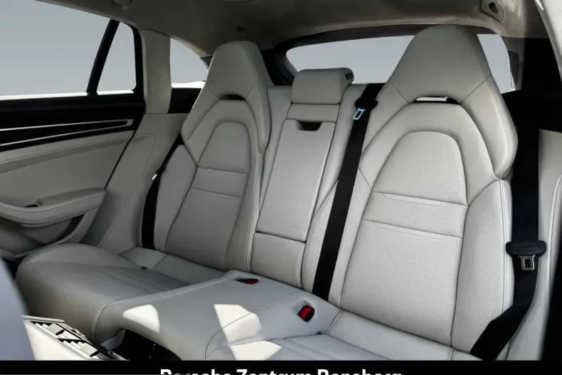 Porsche Panamera din 2022 cu 66.700 km - oferta POR219083 - foto 23