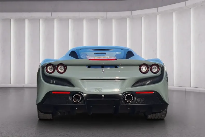 Ferrari F8 din 2021 cu 7.582 km - oferta FER219085 - foto 4