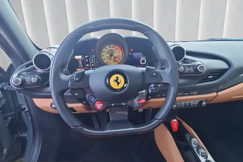Ferrari F8 din 2021 cu 7.582 km - oferta FER219085 - foto 10