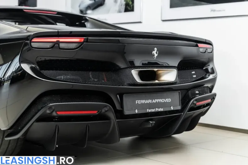 Ferrari 296 GTB din 2023 cu 3.495 km - oferta FER219086 - foto 11