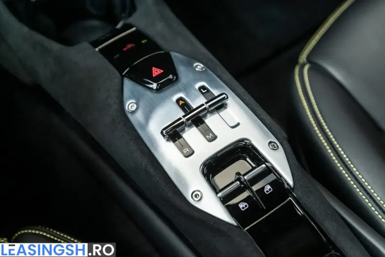 Ferrari 296 GTB din 2023 cu 3.495 km - oferta FER219086 - foto 42