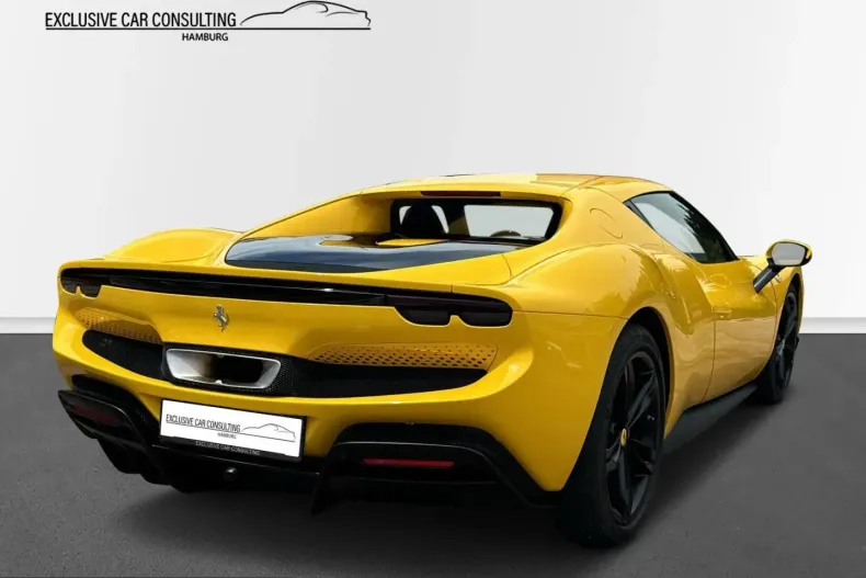Ferrari 296 GTB din 2023 cu 12.500 km - oferta FER219087 - foto 5