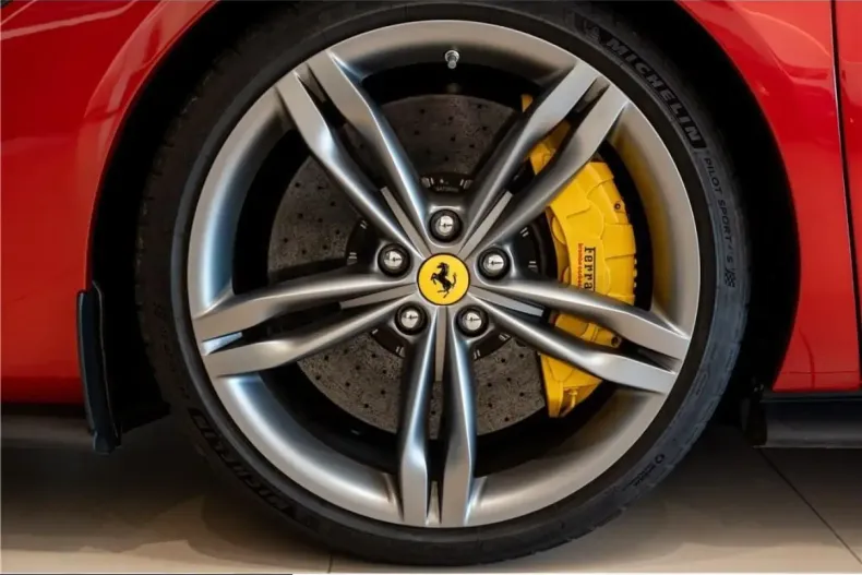 Ferrari 296 GTB din 2022 cu 11.614 km - oferta FER219088 - foto 10