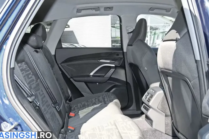 Audi Q5 din 2025 cu 22.493 km - oferta AUD219091 - foto 7