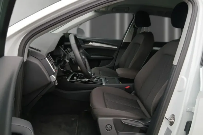 Audi Q5 din 2025 cu 21.999 km - oferta AUD219093 - foto 9