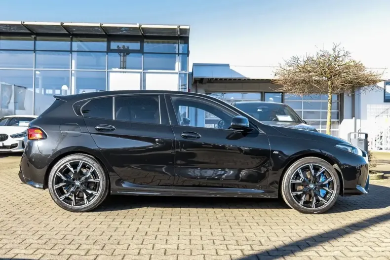 BMW M135i (Seria 1) din 2025 cu 15.493 km - oferta BMW219094 - foto 4