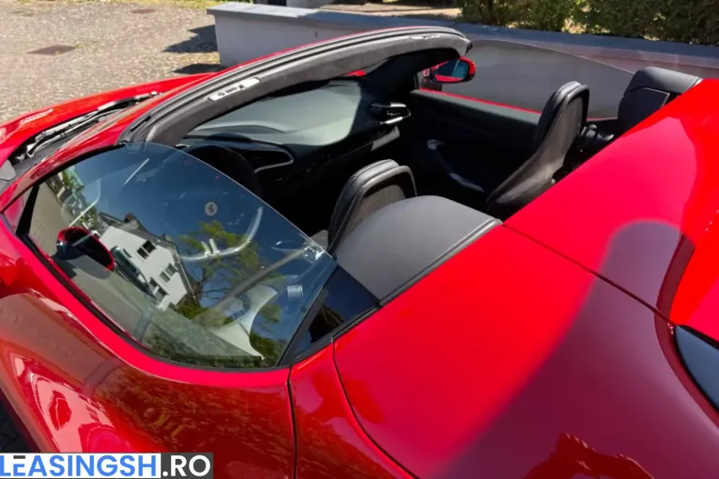 Ferrari 296 GTS din 2025 cu 299 km - oferta FER219095 - foto 8