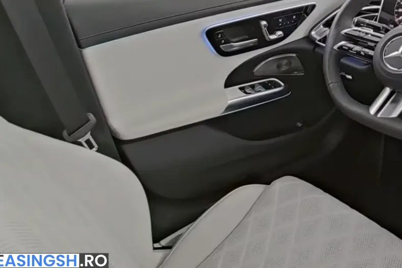 Mercedes-Benz E 400 (Clasa E) din 2023 cu 3.535 km - oferta MER219097 - foto 4