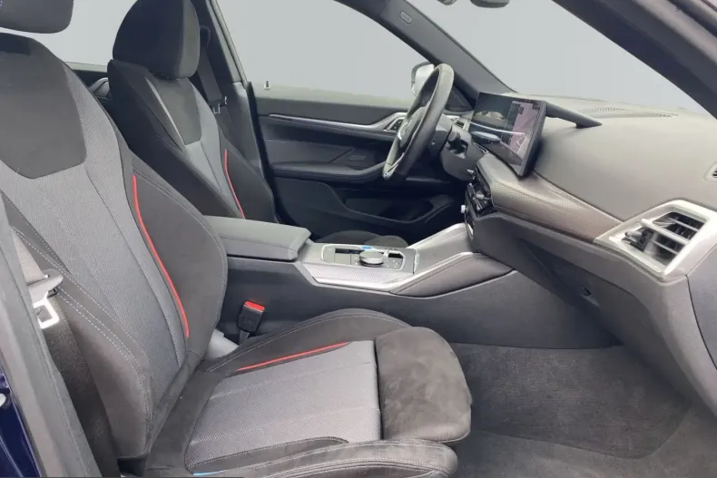 BMW i4 (Seria 4) din 2025 cu 23.737 km - oferta BMW219098 - foto 11