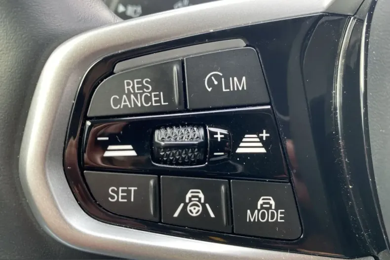 BMW i4 (Seria 4) din 2025 cu 23.737 km - oferta BMW219098 - foto 23