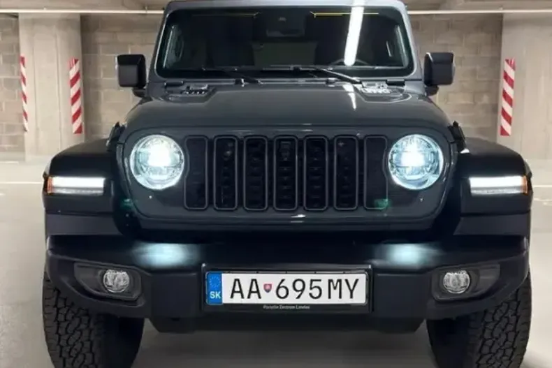 Jeep Wrangler din 2024 cu 14.730 km - oferta JEE219103 - foto 11